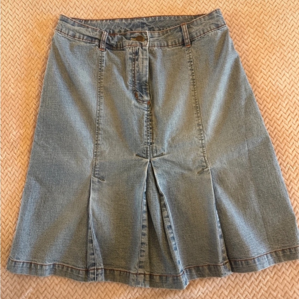 Y2K pleated skirt